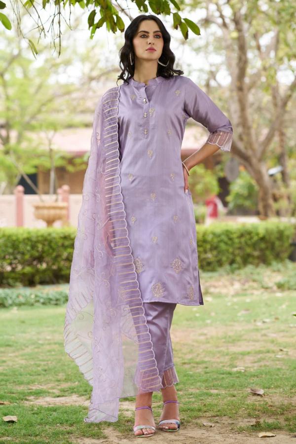 VP 9500 L Silk Blend High Neck Kurta and Trousers Pant Set